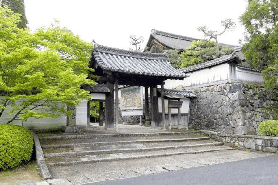 京田辺市のエコキュート