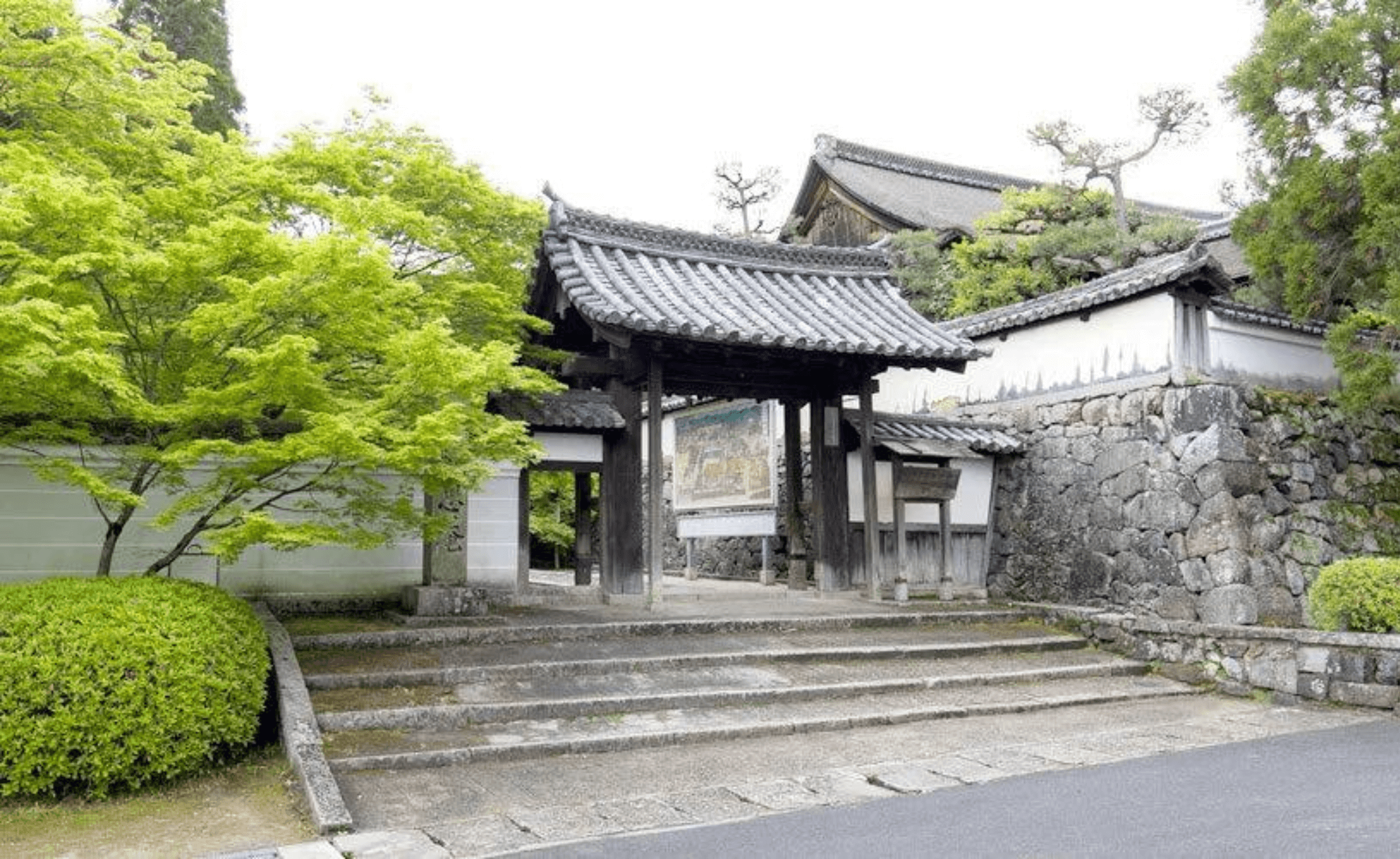 京田辺市のエコキュート