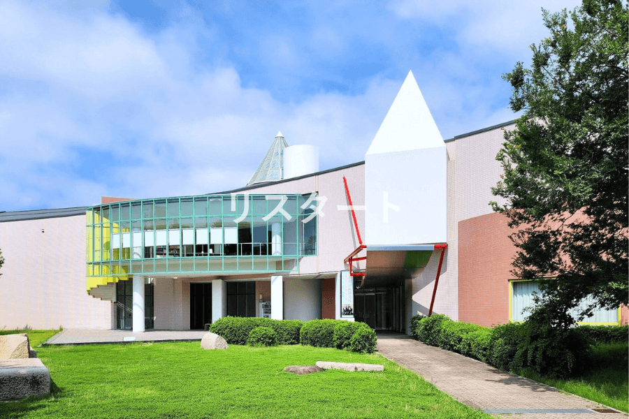 芦屋市立美術博物館
